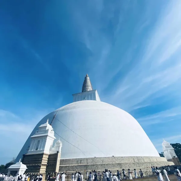 Ruwanweli Maha Seya Temple