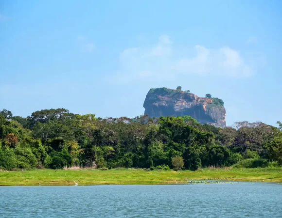 De Sigiriya a los Templos Sagrados: Por Qué Sri Lanka Rivaliza con las Grandes Civilizaciones Antiguas del Mundo