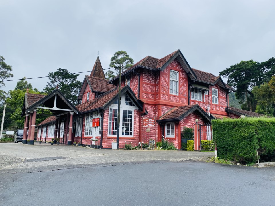Nuwara Eliya Post Office