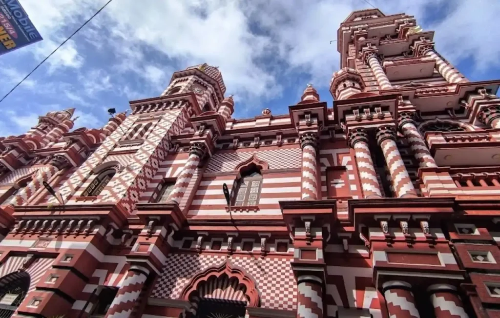 Colombo Red Mosque